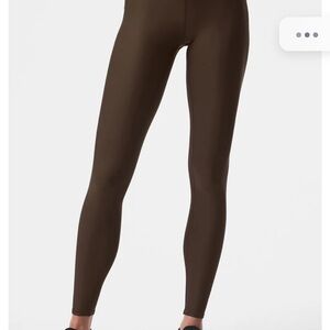ALO Yoga Chocolate Brown Airlift Leggings